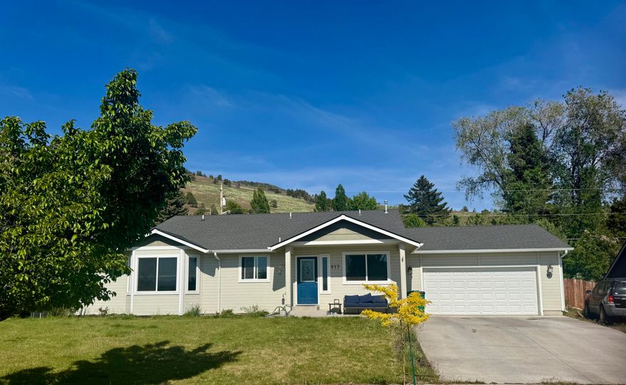 Excellent floor plan, built in 2013, 3-bedroom 2-bathroom home located in Dove Hollow Estates boasts a generous .36 acre corner lot with a nice-sized fenced back yard with patio. The property consists of a formal vaulted living room with a separate family room that could also be a 4th bedroom or home office. The kitchen provides a sizable pantry, a gas stove, and lots of counter space and storage for all your cooking needs.  Utility room with sink and cabinet space.  Master bedroom with a walk-in closet and bathroom with 2 sinks and tub/shower.  The property is in close proximity to Steens Sports Park and other Hogsback hiking trails. Once some final touches are made, this property is ready for any buyer, completed with a two-car parking garage, RV parking, and in-ground sprinklers.