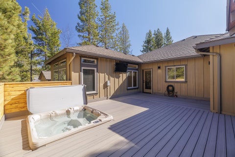 Tiny photo for 16802 Pony Express Way, Bend, OR 97707 (MLS # 220223029)