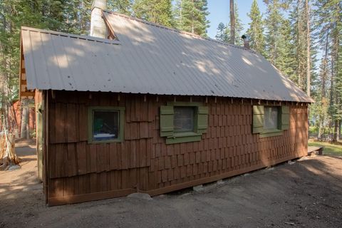 Photo of 39 Diamond Lake Loop, Chemult, OR 97731 (MLS # 220222982)