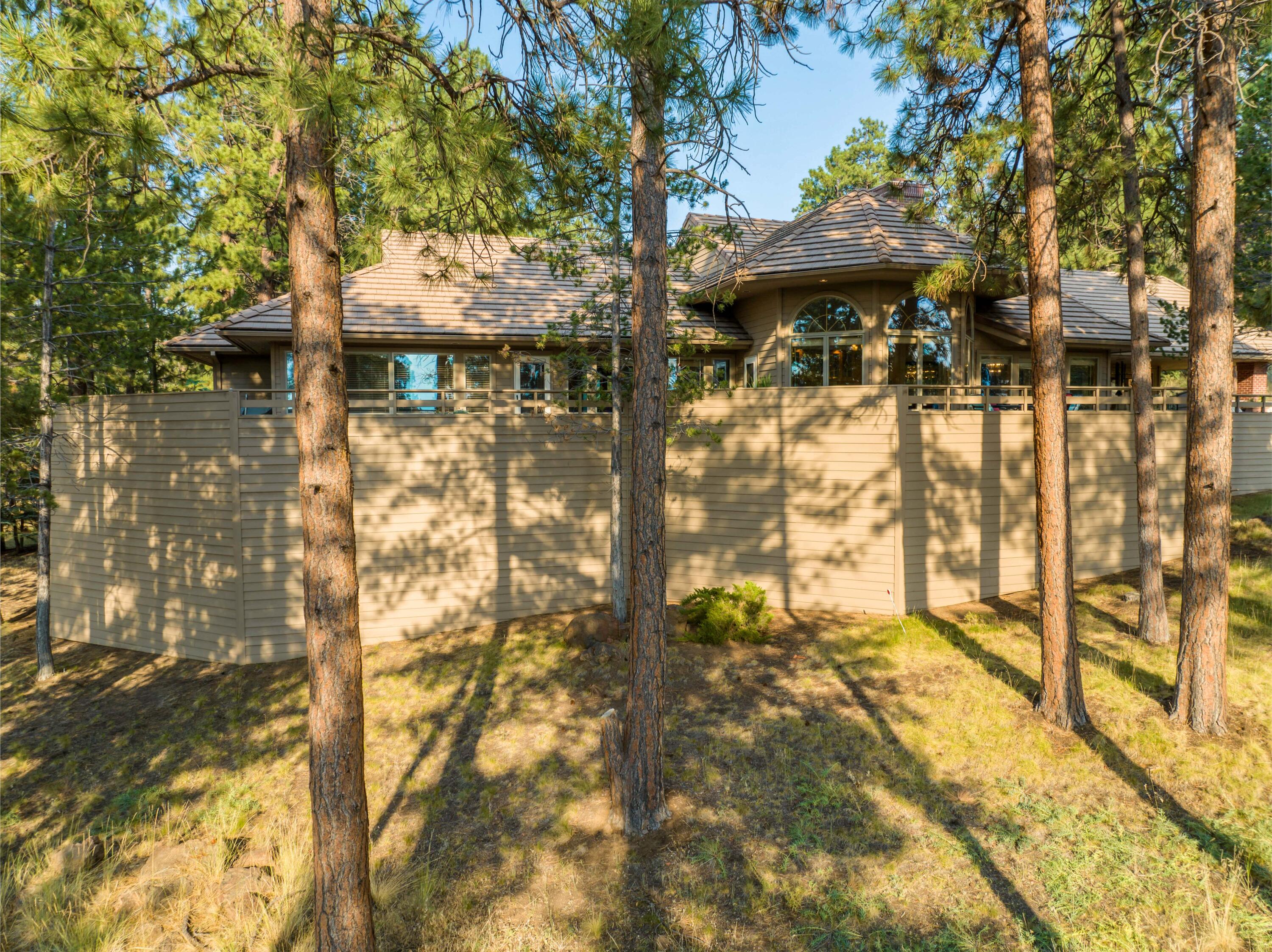 Barclay Place - Residential