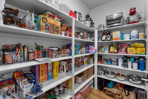 Tiny photo for 19201 NW Mt Shasta Drive, Bend, OR 97703 (MLS # 220219743)