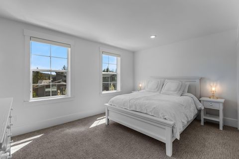 Tiny photo for 19201 NW Mt Shasta Drive, Bend, OR 97703 (MLS # 220219743)