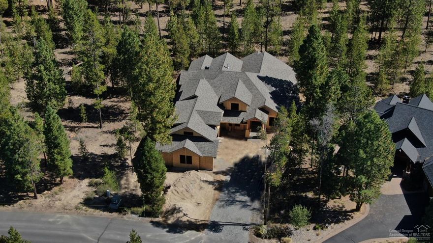 Under construction Est Completion Date Jan 2020. There are four master suites on main level along with great room, gourmet kitchen, laundry/mud room. Upstairs find two more suites, + bunk/bonus room. Expansive paver patio with hot tub for relaxing or entertaining. Contact your agent to preview it today.