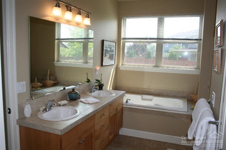 Obsidian Meadows - Residential