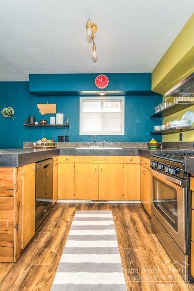 River Terrace - Residential