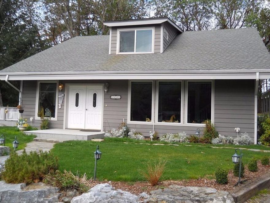 Wonderful views from this contemporary two story home. Built in 1981, it's been lovingly updated and well maintained. The kitchen features granite counters, large pantry and tile floor. Upstairs master suite has a slider leading to a small deck where you can enjoy the views. A bonus area upstairs is a cozy spot for reading, painting, or just relaxing. Second upstairs bedroom has its own half bath and the third bedroom downstairs is just across from the guest bath. Park-like setting outside features a fenced garden area with raised beds, single car garage as well as a 2 car tandem style garage/shop and a large carport. The loft above the garage/shop has many possibilities. Three RV parking sites, two with electric and water, and the third has no hook ups but is covered and has a 20x40 slab. All of this on 2.77 acres with BLM on one side.