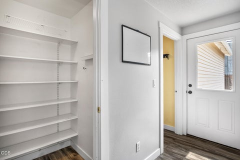 Tiny photo for 61049 Larkspur Loop, Bend, OR 97702 (MLS # 220227216)