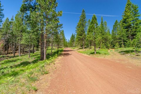 Lot-500 Forest Service Road 1030 Rd Sisters OR 97759