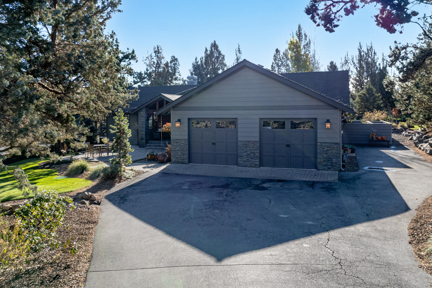 Eagle Crest - Residential