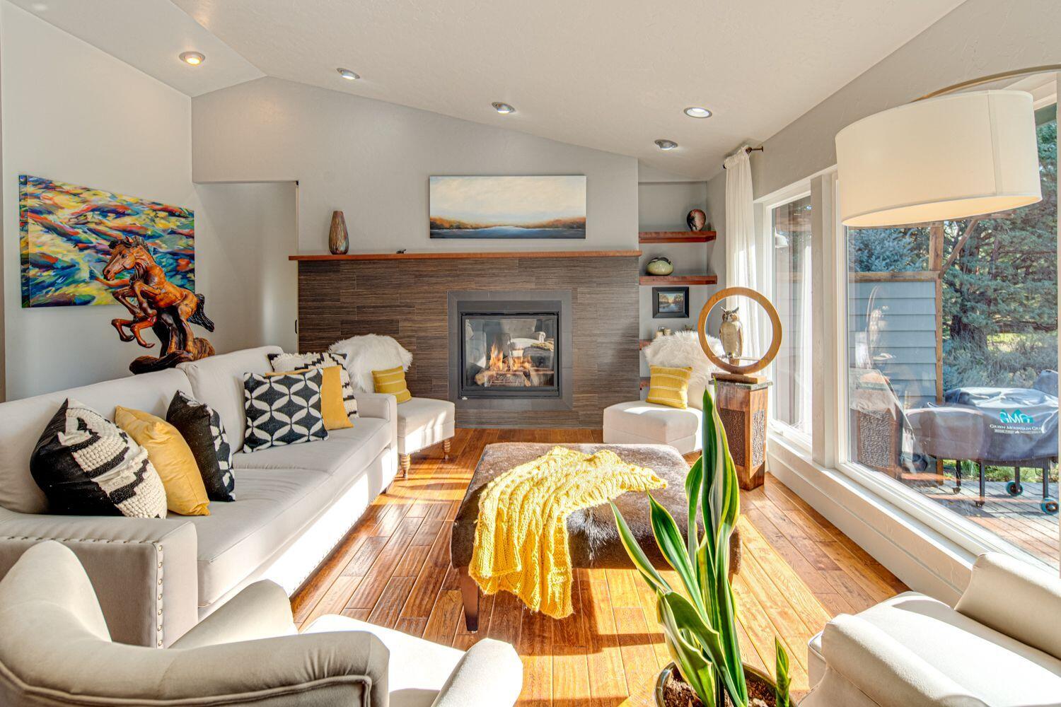 Eagle Crest - Residential