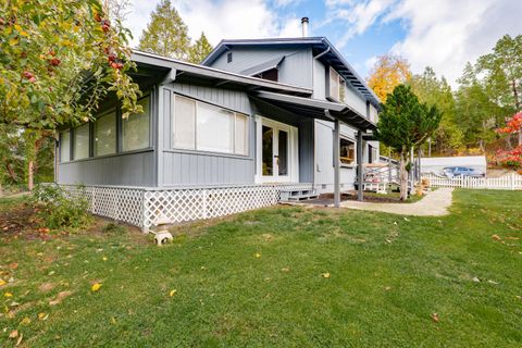 Tiny photo for 240 Pruden Hill Lane, Canyonville, OR 97417 (MLS # 220211419)