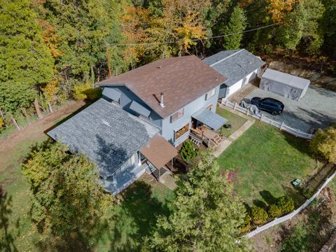 Tiny photo for 240 Pruden Hill Lane, Canyonville, OR 97417 (MLS # 220211419)