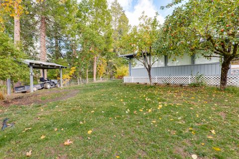 Tiny photo for 240 Pruden Hill Lane, Canyonville, OR 97417 (MLS # 220211419)