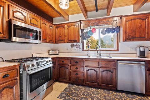 Tiny photo for 240 Pruden Hill Lane, Canyonville, OR 97417 (MLS # 220211419)