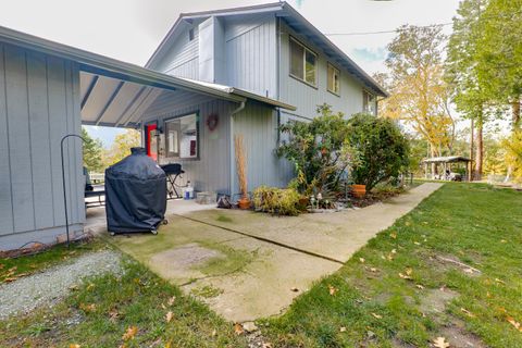 Tiny photo for 240 Pruden Hill Lane, Canyonville, OR 97417 (MLS # 220211419)