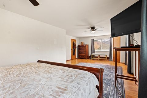 Tiny photo for 240 Pruden Hill Lane, Canyonville, OR 97417 (MLS # 220211419)