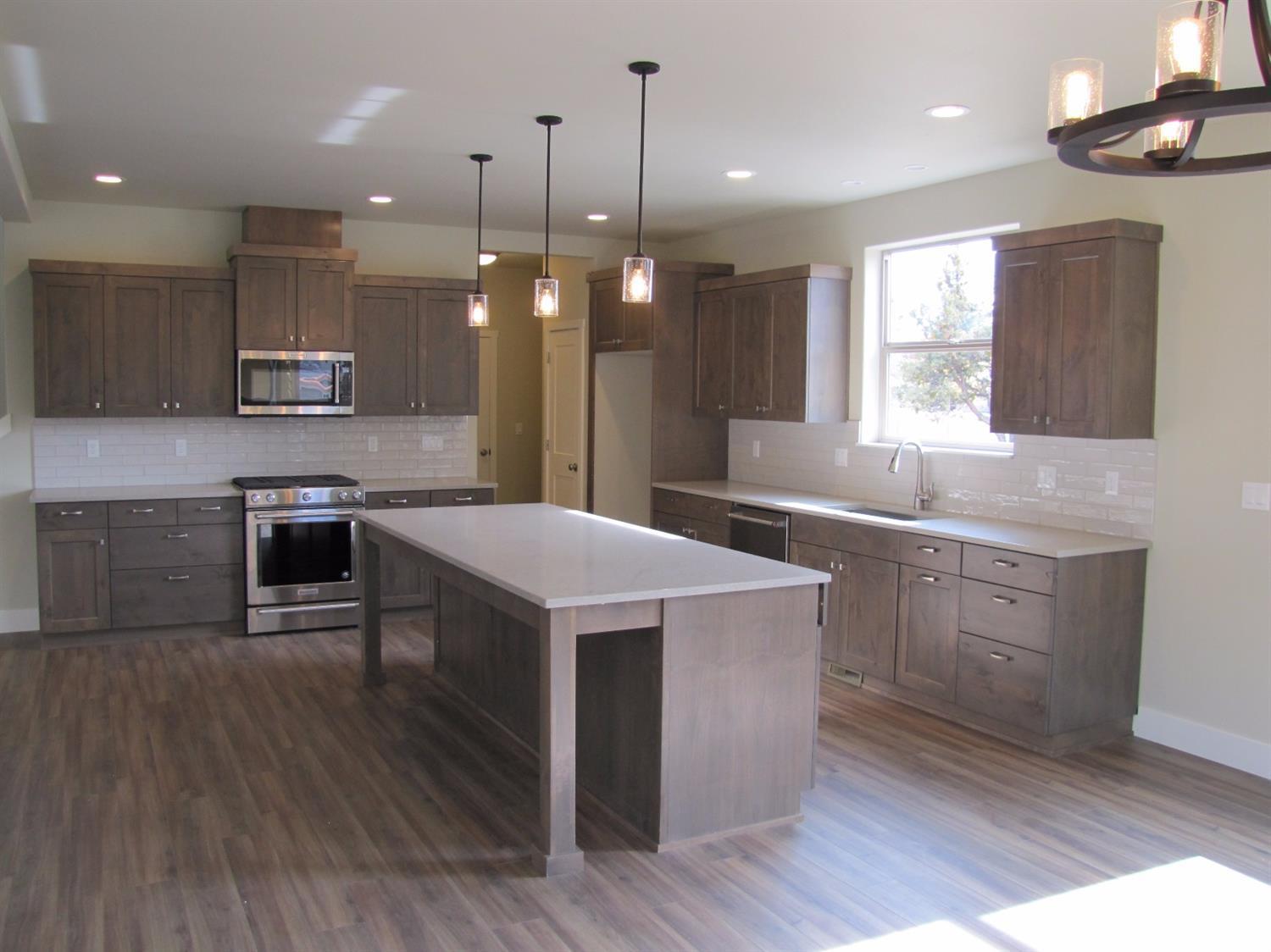 Tuscany Pines - Residential