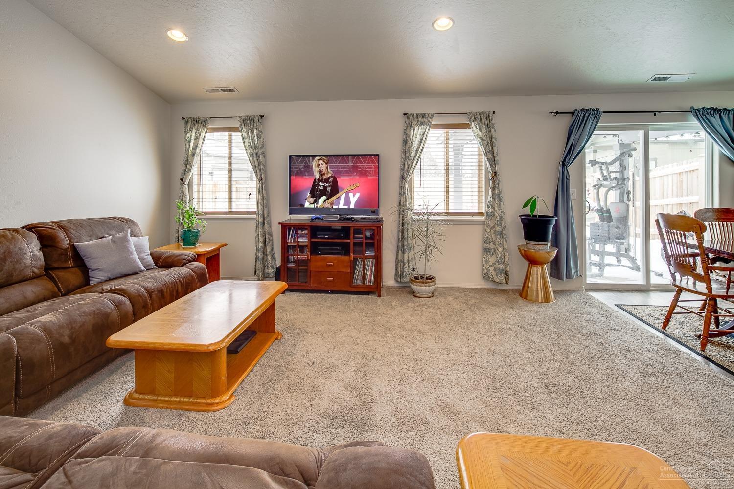 Eagle Crossing - Residential