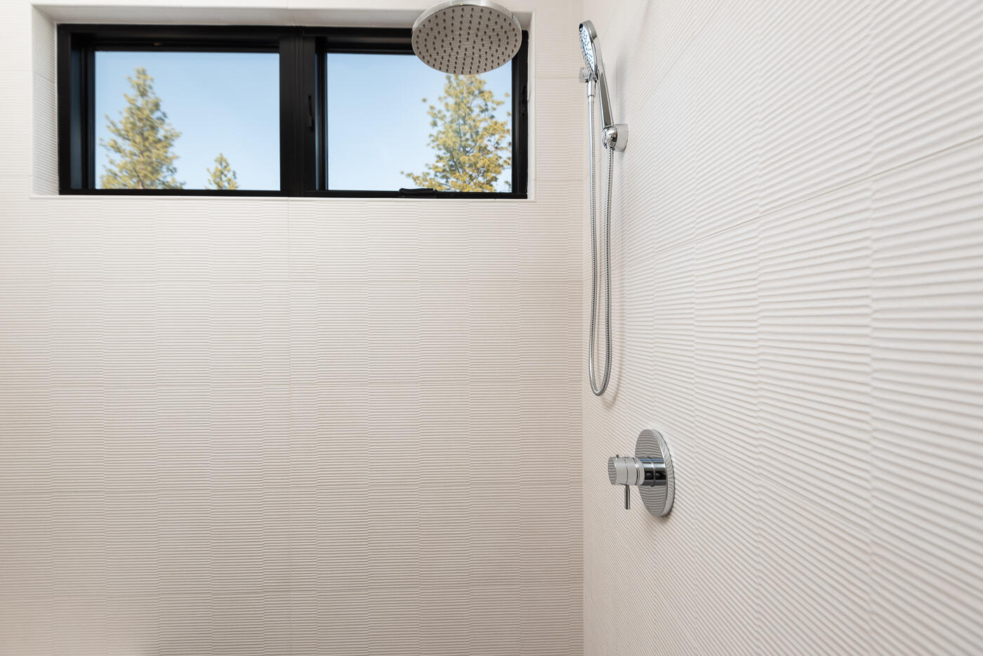 Discovery West Phase 4 - Residential