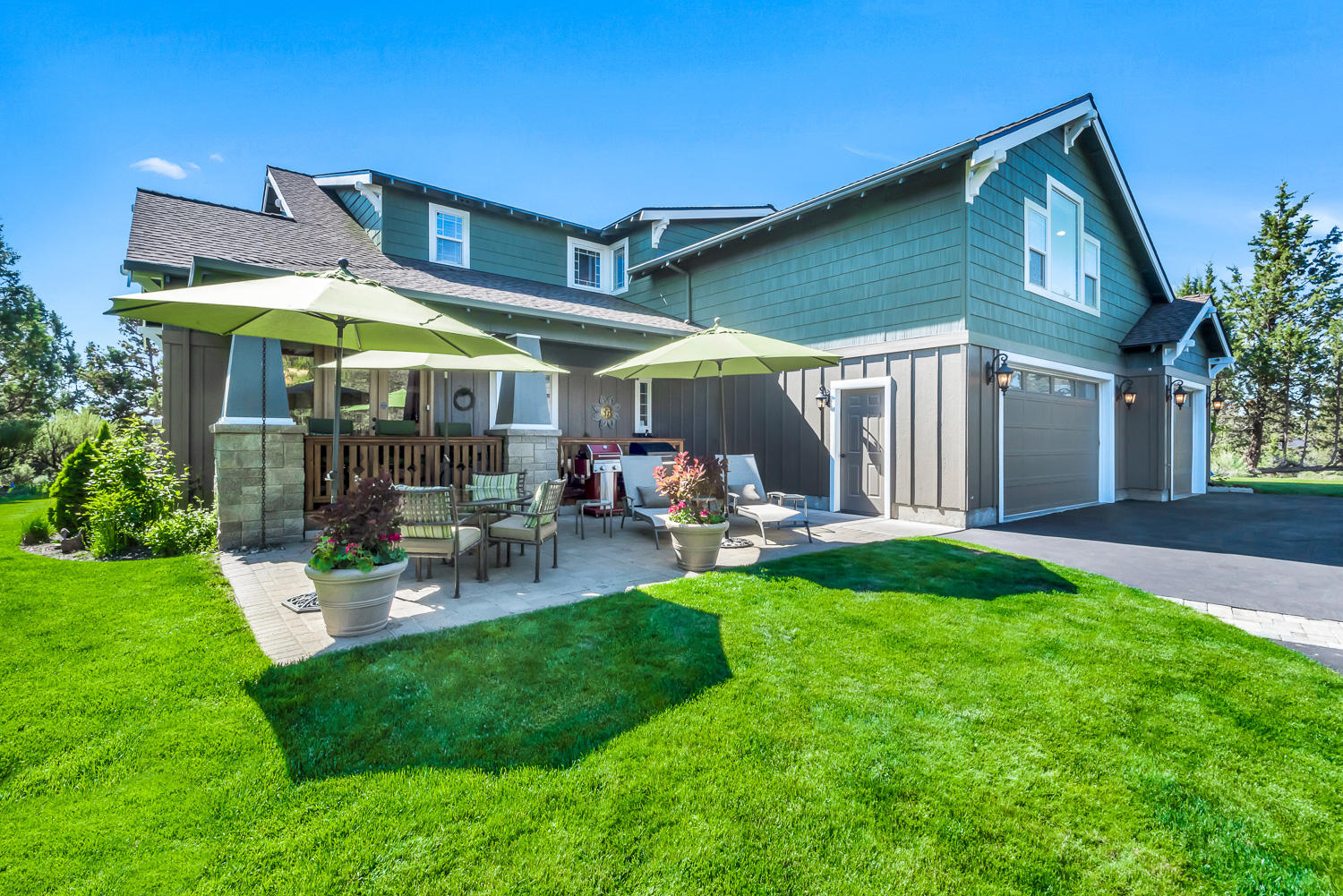 Royal Oak Estates - Residential