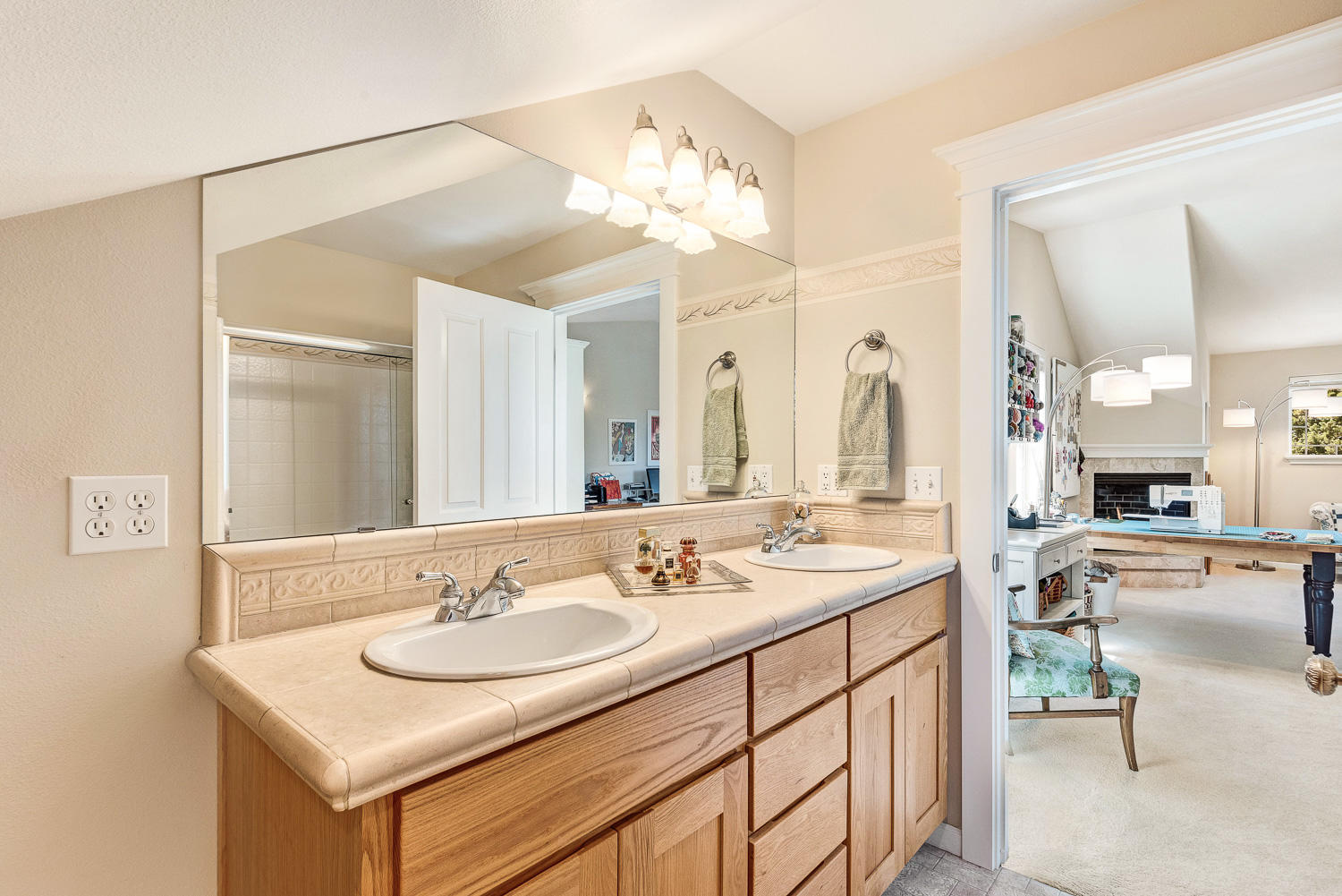 Royal Oak Estates - Residential