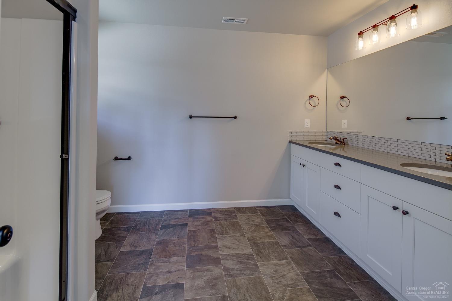 Fieldstone Crossing - Residential