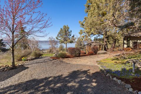 Tiny photo for 421 Sunset Beach Road, Klamath Falls, OR 97601 (MLS # 220217788)