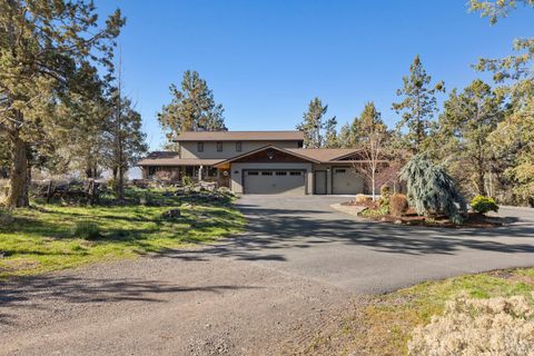 Tiny photo for 421 Sunset Beach Road, Klamath Falls, OR 97601 (MLS # 220217788)