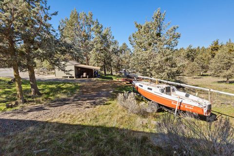 Tiny photo for 421 Sunset Beach Road, Klamath Falls, OR 97601 (MLS # 220217788)