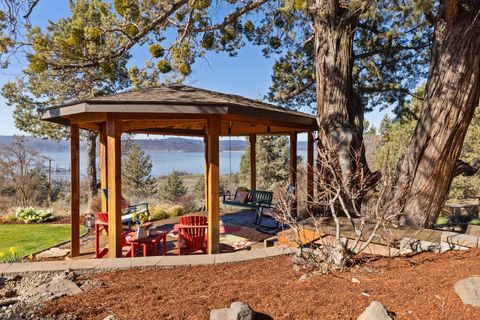 Tiny photo for 421 Sunset Beach Road, Klamath Falls, OR 97601 (MLS # 220217788)