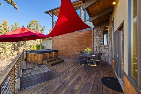 Tiny photo for 421 Sunset Beach Road, Klamath Falls, OR 97601 (MLS # 220217788)