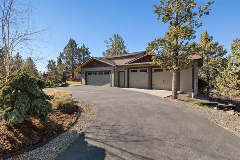 Tiny photo for 421 Sunset Beach Road, Klamath Falls, OR 97601 (MLS # 220217788)