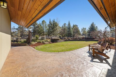 Tiny photo for 421 Sunset Beach Road, Klamath Falls, OR 97601 (MLS # 220217788)