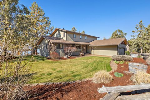 Tiny photo for 421 Sunset Beach Road, Klamath Falls, OR 97601 (MLS # 220217788)