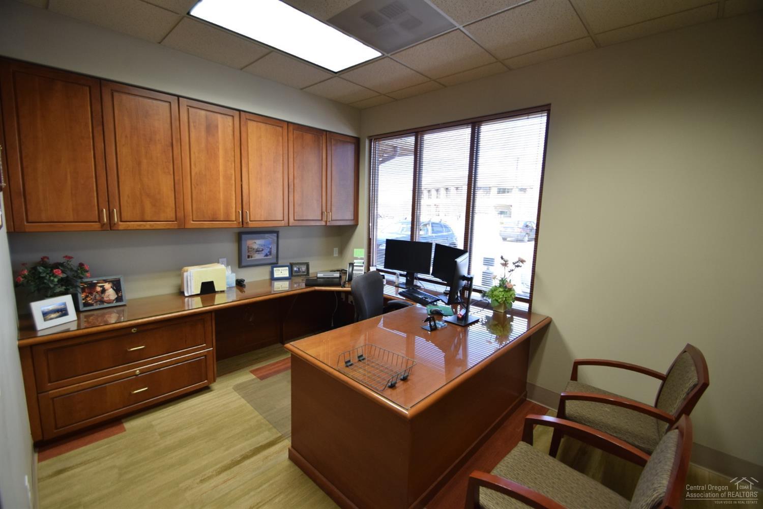 Upper Terrace - Commercial Sale