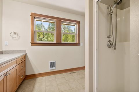 Tiny photo for 51601 Pine Loop Drive #na, La Pine, OR 97739 (MLS # 220219866)