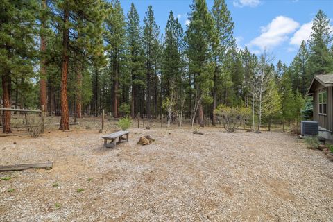 Tiny photo for 51601 Pine Loop Drive #na, La Pine, OR 97739 (MLS # 220219866)
