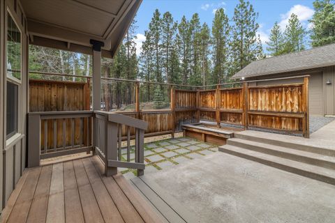 Tiny photo for 51601 Pine Loop Drive #na, La Pine, OR 97739 (MLS # 220219866)