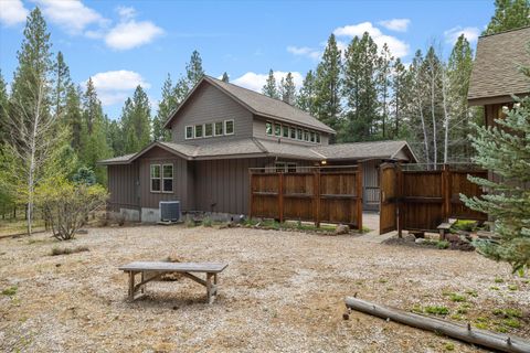 Tiny photo for 51601 Pine Loop Drive #na, La Pine, OR 97739 (MLS # 220219866)