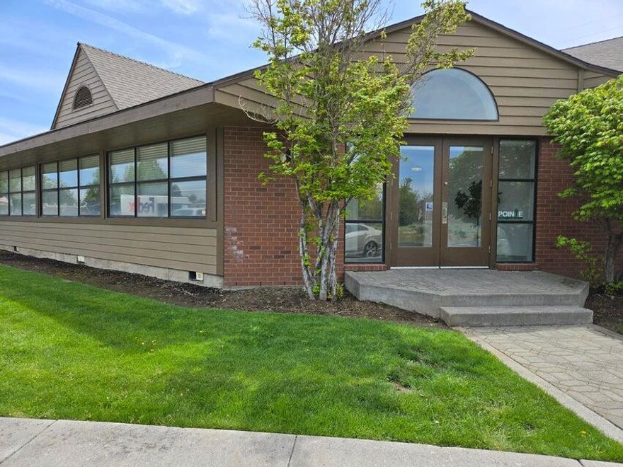 Professional office space for lease in a quiet, multi tenant office building. Ideal for counselors, professional services, telemarketing, and more. Easy access to Hwy 126/Highland Ave and close to shopping, restaurants, coffee and other core services. Requesting a three year minimum lease term. Lease rate is $1.36 base rent that increases 3% annually and $0.47/ad NNN's that are adjusted annually. Suite #120 is 370sf. with common area restroom access.