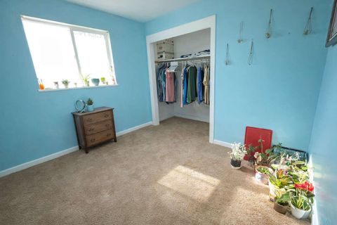 Tiny photo for 938 Millview Street, Lakeview, OR 97630 (MLS # 220213959)