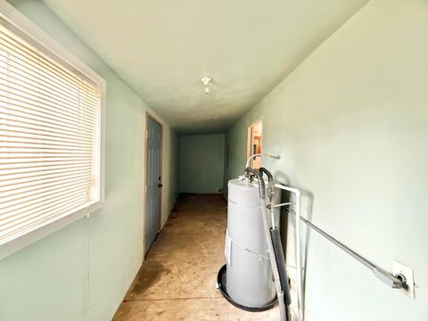 Tiny photo for 21717 Moccasin Lane, Chiloquin, OR 97624 (MLS # 220219867)