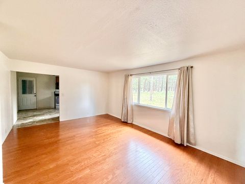 Tiny photo for 21717 Moccasin Lane, Chiloquin, OR 97624 (MLS # 220219867)