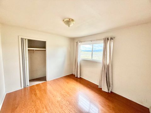Tiny photo for 21717 Moccasin Lane, Chiloquin, OR 97624 (MLS # 220219867)