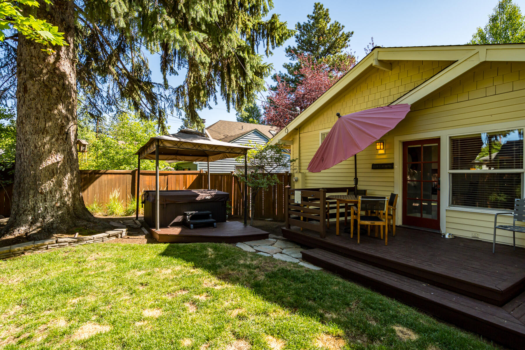 River Terrace - Residential