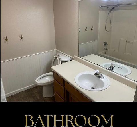 Tiny photo for 771 Halvorsen Street, Medford, OR 97501 (MLS # 220212373)