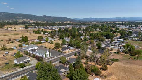 Tiny photo for 795 Lozier Lane, Medford, OR 97501 (MLS # 220227126)