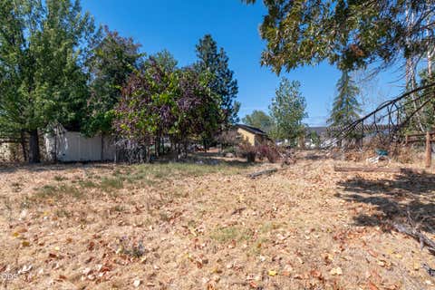 Tiny photo for 795 Lozier Lane, Medford, OR 97501 (MLS # 220227126)