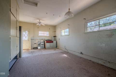 Tiny photo for 795 Lozier Lane, Medford, OR 97501 (MLS # 220227126)