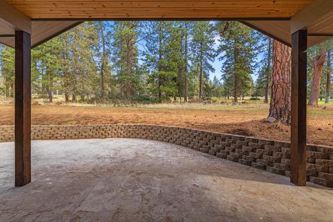 Tiny photo for 11635 Merganser Road, Klamath Falls, OR 97601 (MLS # 220212768)